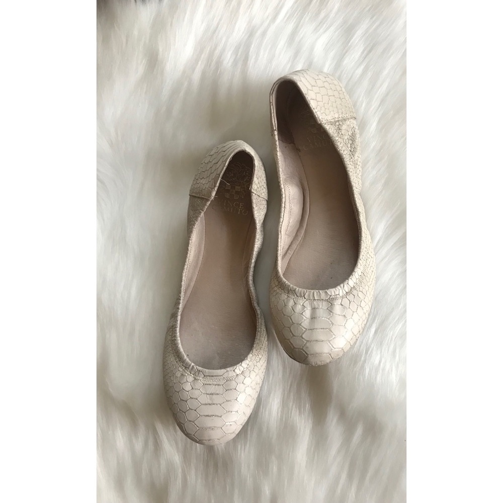 Vince Camuto Flats